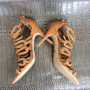 Just Fab Shoe 🔸NWOT